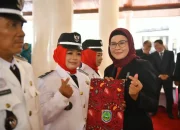 136 Kuwu Perpanjangan Masa Jabatan Resmi Dilantik Bupati Indramayu