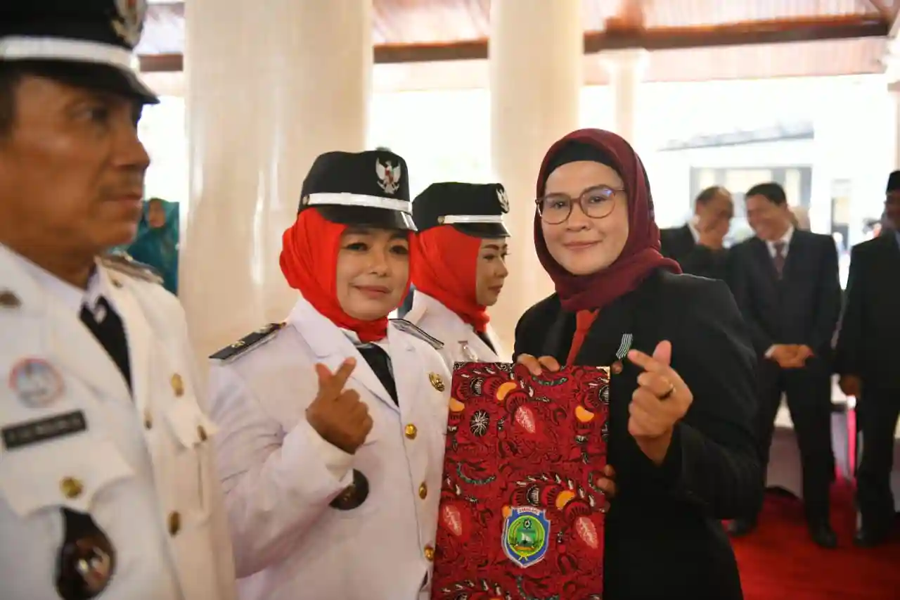 bupati nina lantik 136 kuwu