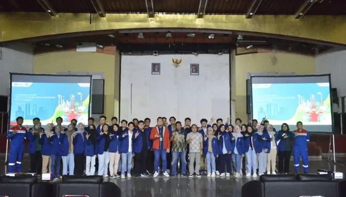 Belajar Industri Pengolahan Minyak, Mahasiswa ITS Kunjungi Pertamina Balongan