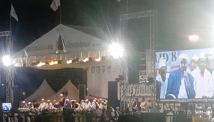 Indramayu Bersholawat Jilid 8, Simbol Harmoni Jelang Pilkada: Simak Pesan Damai dari Habib Syekh