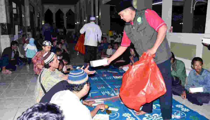 Meriahkan Bulan Ramadhan Masjid Sabilul Muttaqien Sediakan Ratusan Ifthor Setiap Harinya