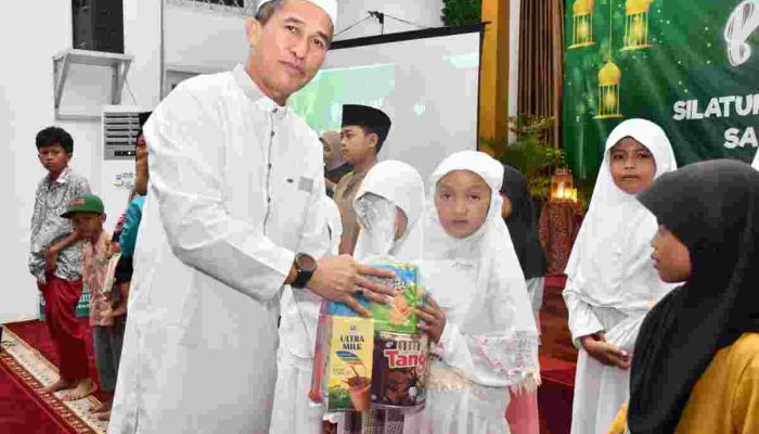 Staf RCC Dan Oil Movement Kumpulkan Donasi Santunan Untuk Anak Yatim di Indramayu