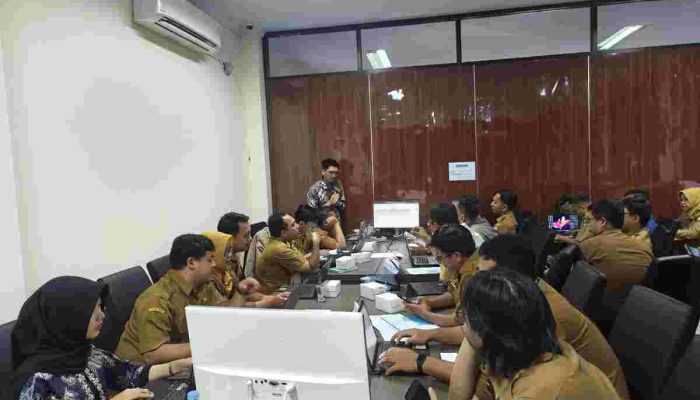 Diskominfo Indramayu Laksanakan Kegiatan Desk dan Validasi