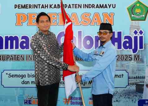 Bupati Hadiri Keberangkatan 445 Calon Jemaah Haji Indramayu