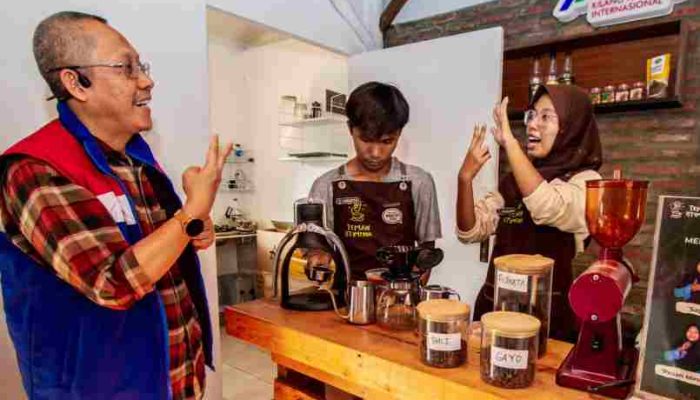 Pertamina Balongan Sukses Raih Penghargaan CSR & Pengembangan Desa Berkelanjutan Awards 2025