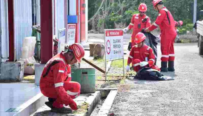 Gelar Jumat Bersih Diarea Kilang Balongan