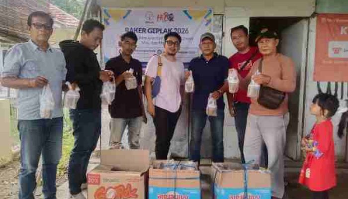 Peringati Bulan Ramadhan Forum Geplak Bagikan Takjil