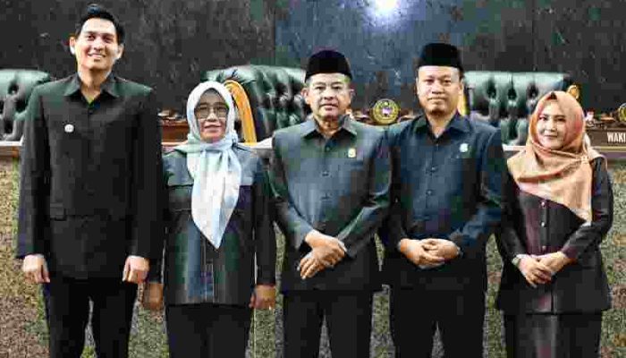 DPRD INDRAMAYU Gelar Rapat Laporan Pansus 5 Rencana Alih Status RSUD R.A & Penyertaan Modal PT BPR